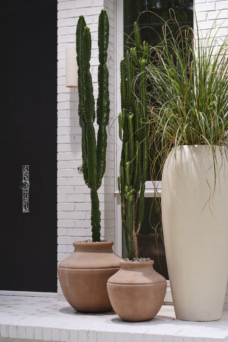 Terra Cotta Grecian Pot - Thumbnail 4